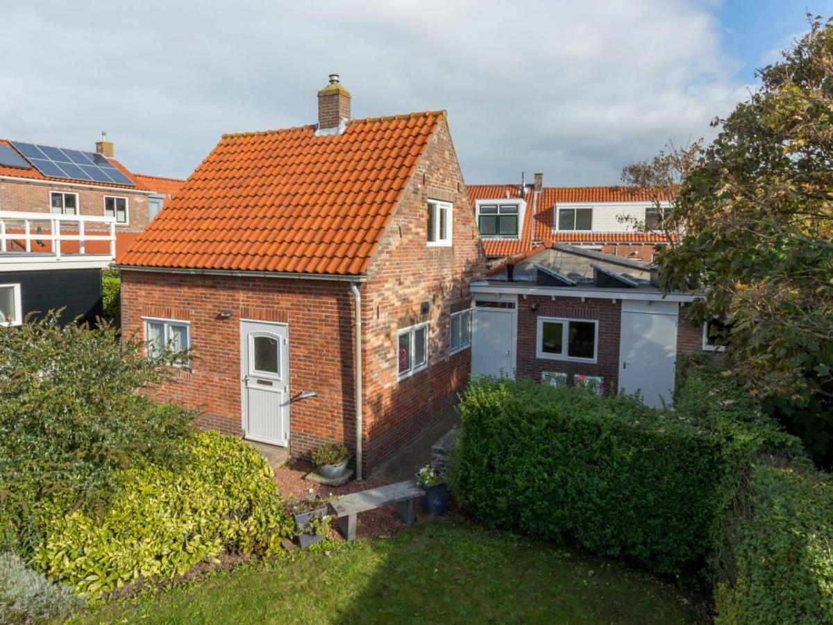 Quaint Holiday Home In Domburg With Terrace Εξωτερικό φωτογραφία