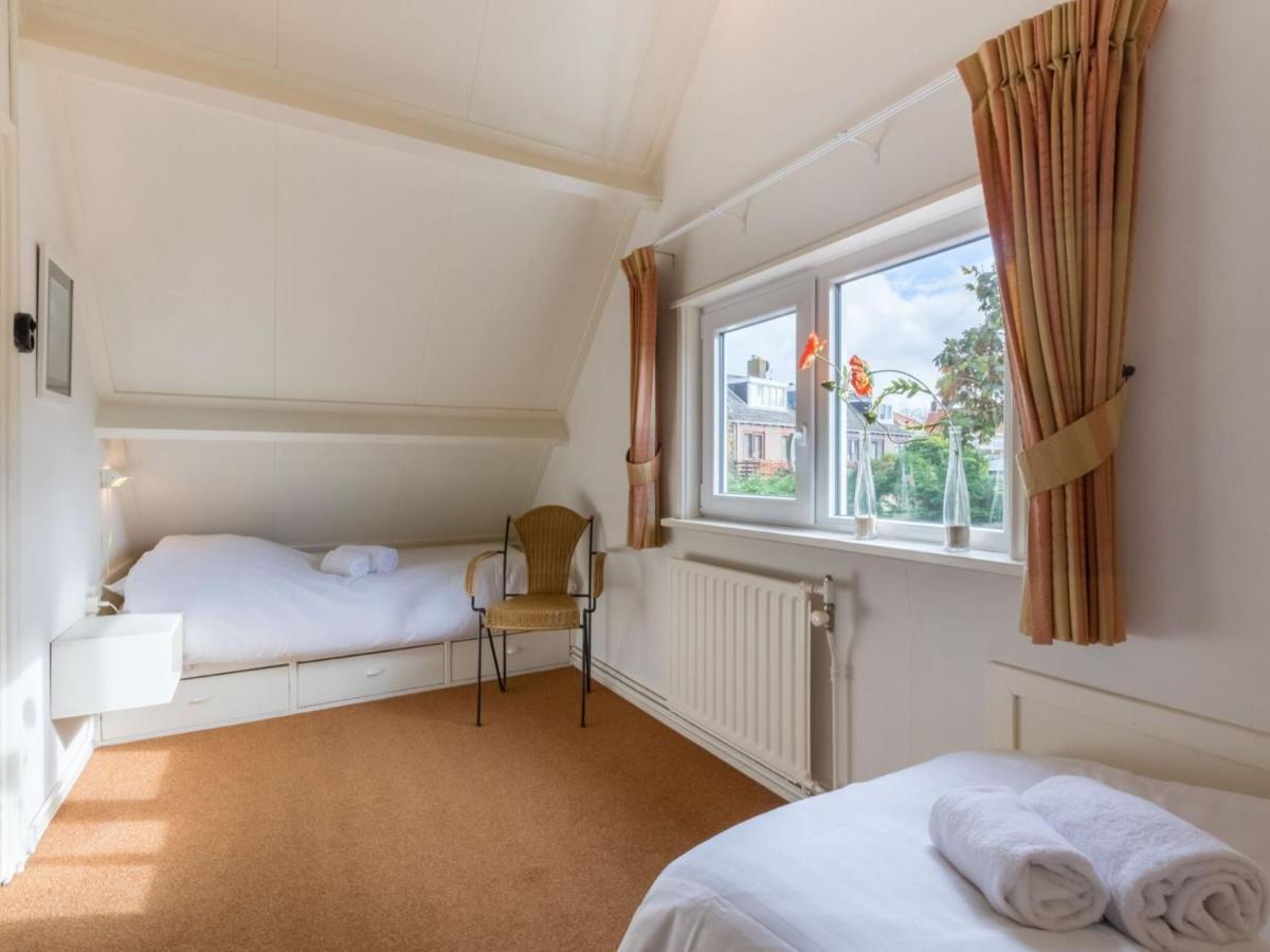 Quaint Holiday Home In Domburg With Terrace Εξωτερικό φωτογραφία